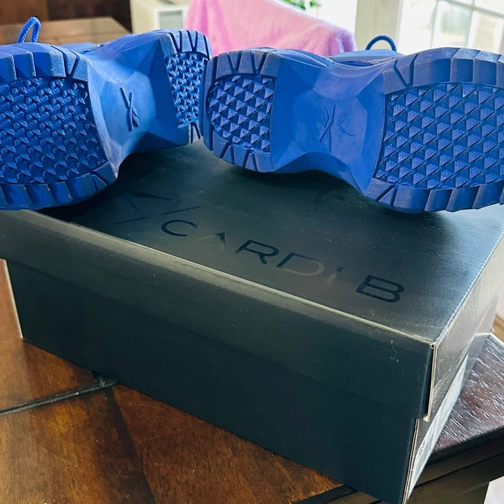 Cardi B Reeboks - Picture 3 of 6